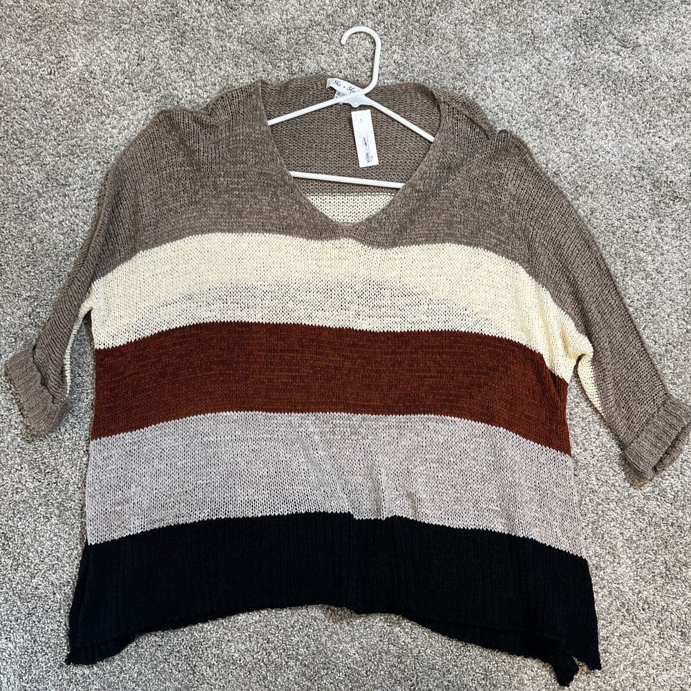 She & Sky Womens V-Neck 3/4 Cuffed Sleeve Knit Sweater One Size Fits All